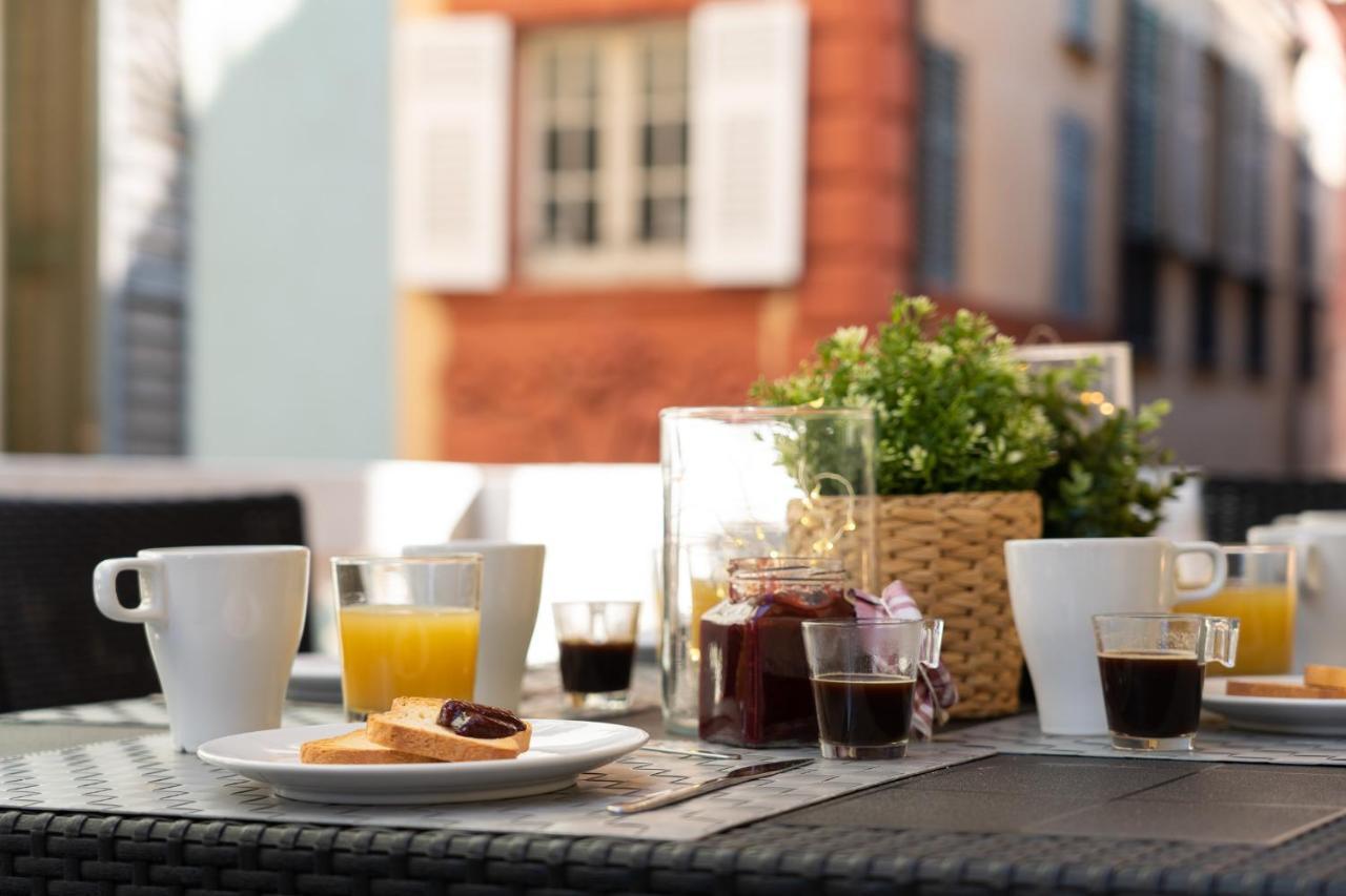 Family Apartments Angeli Genoa Ngoại thất bức ảnh